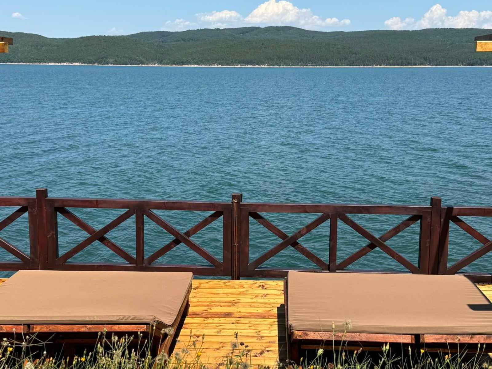 Villa Iskar Lake Residence By Bookvillabg Starkelovo Gnezdo Kültér fotó