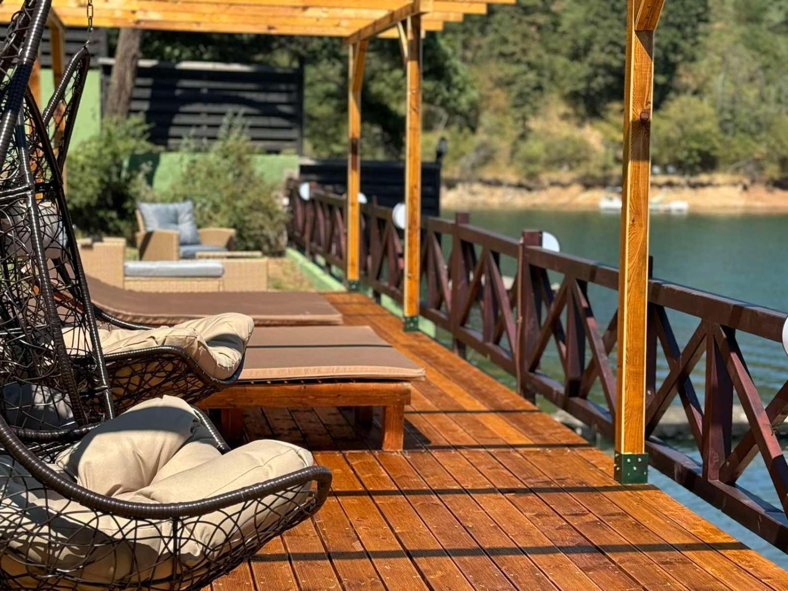Villa Iskar Lake Residence By Bookvillabg Starkelovo Gnezdo Kültér fotó