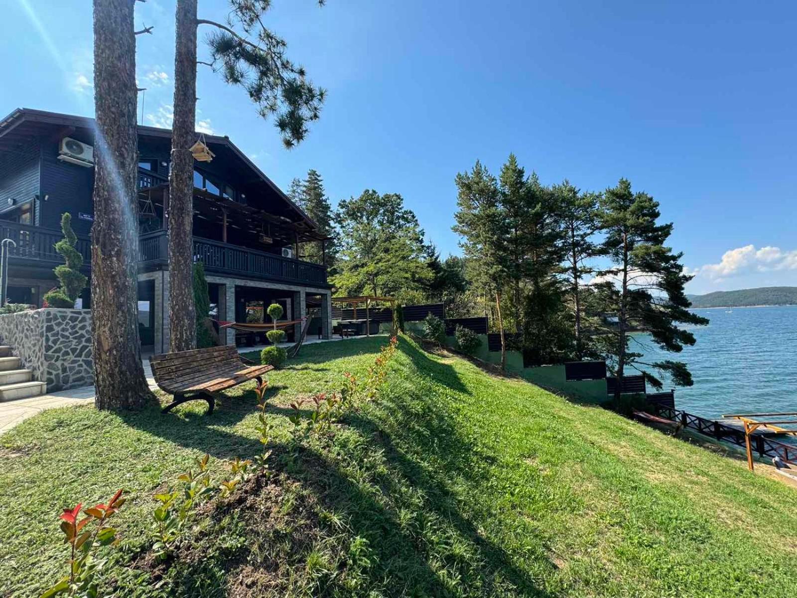 Villa Iskar Lake Residence By Bookvillabg Starkelovo Gnezdo Kültér fotó
